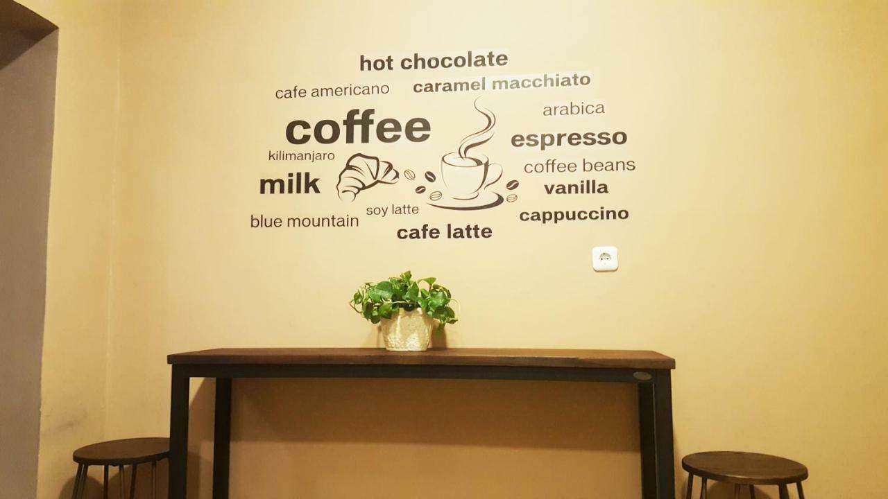 Vk Pods Bandung Hostel Εξωτερικό φωτογραφία