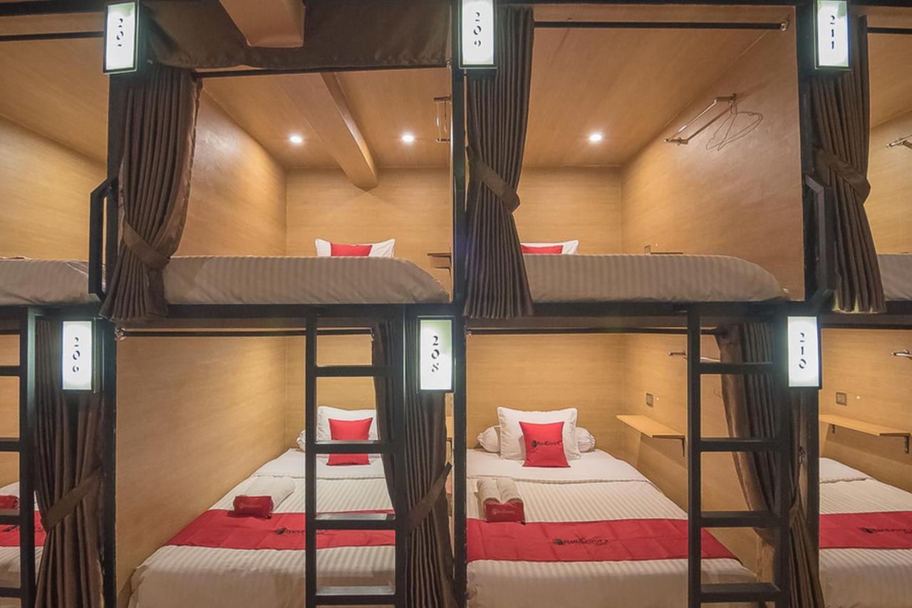 Vk Pods Bandung Hostel Εξωτερικό φωτογραφία