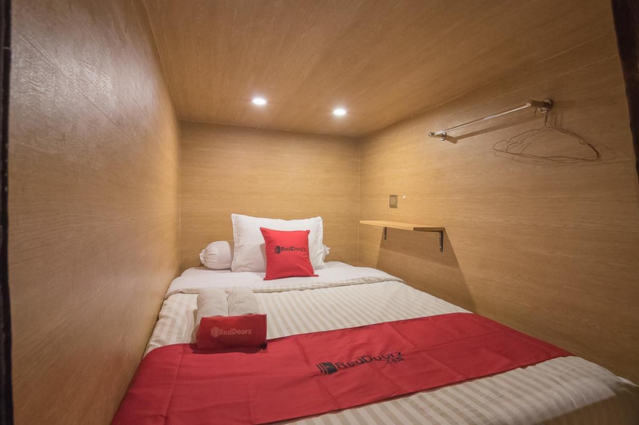 Vk Pods Bandung Hostel Εξωτερικό φωτογραφία